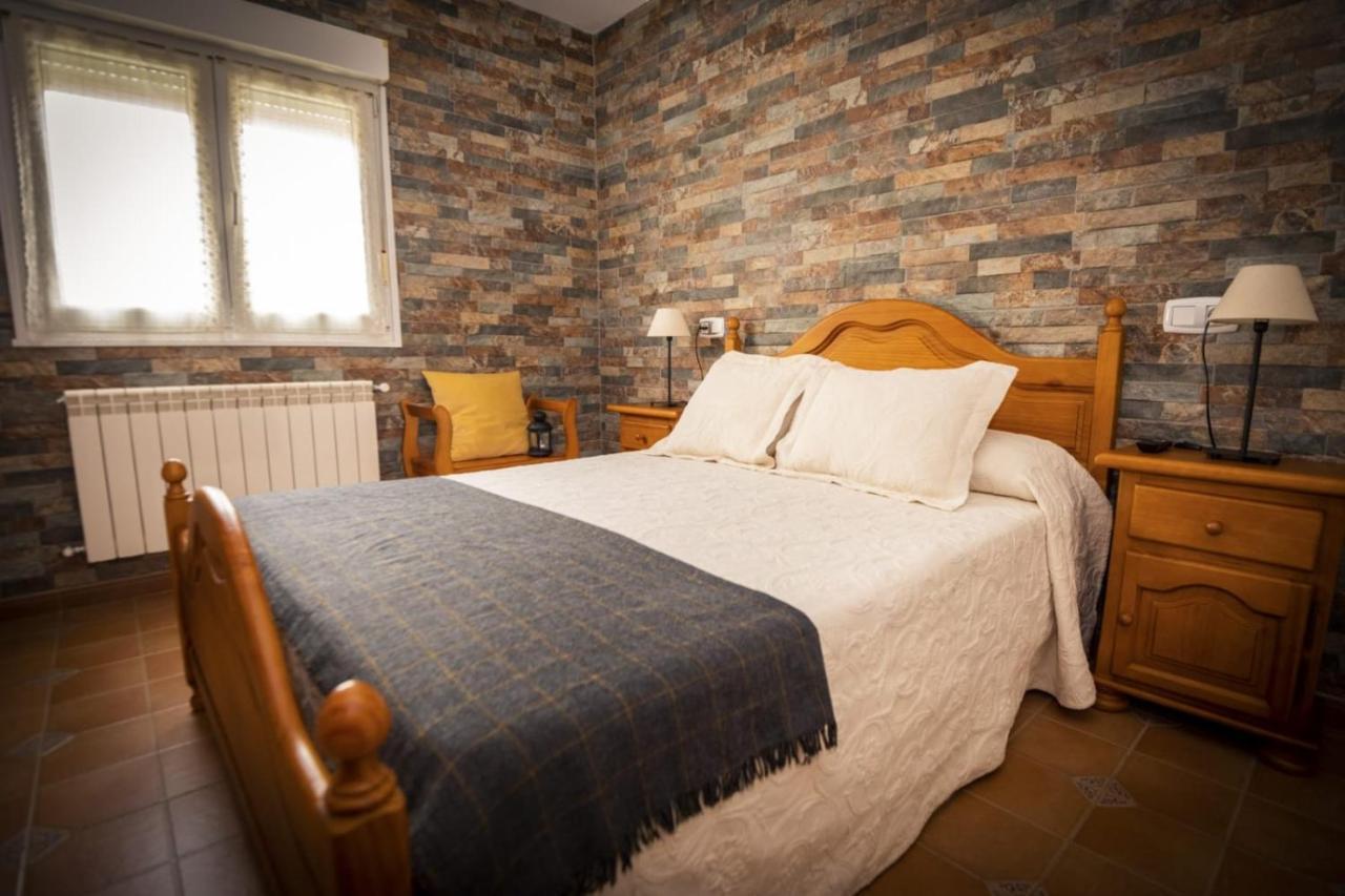 Apartamentos Pumarin Santa Marina  外观 照片