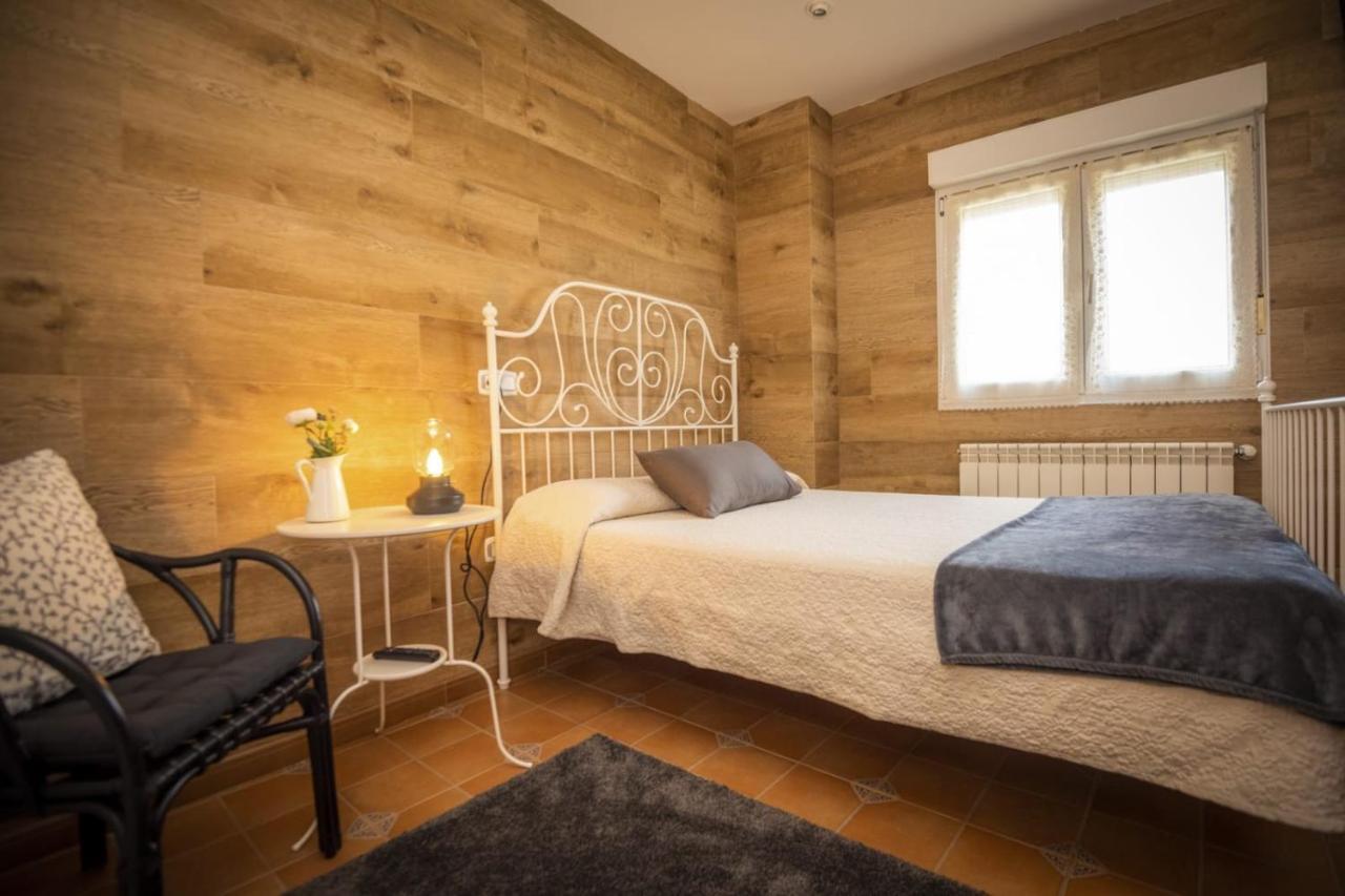 Apartamentos Pumarin Santa Marina  外观 照片